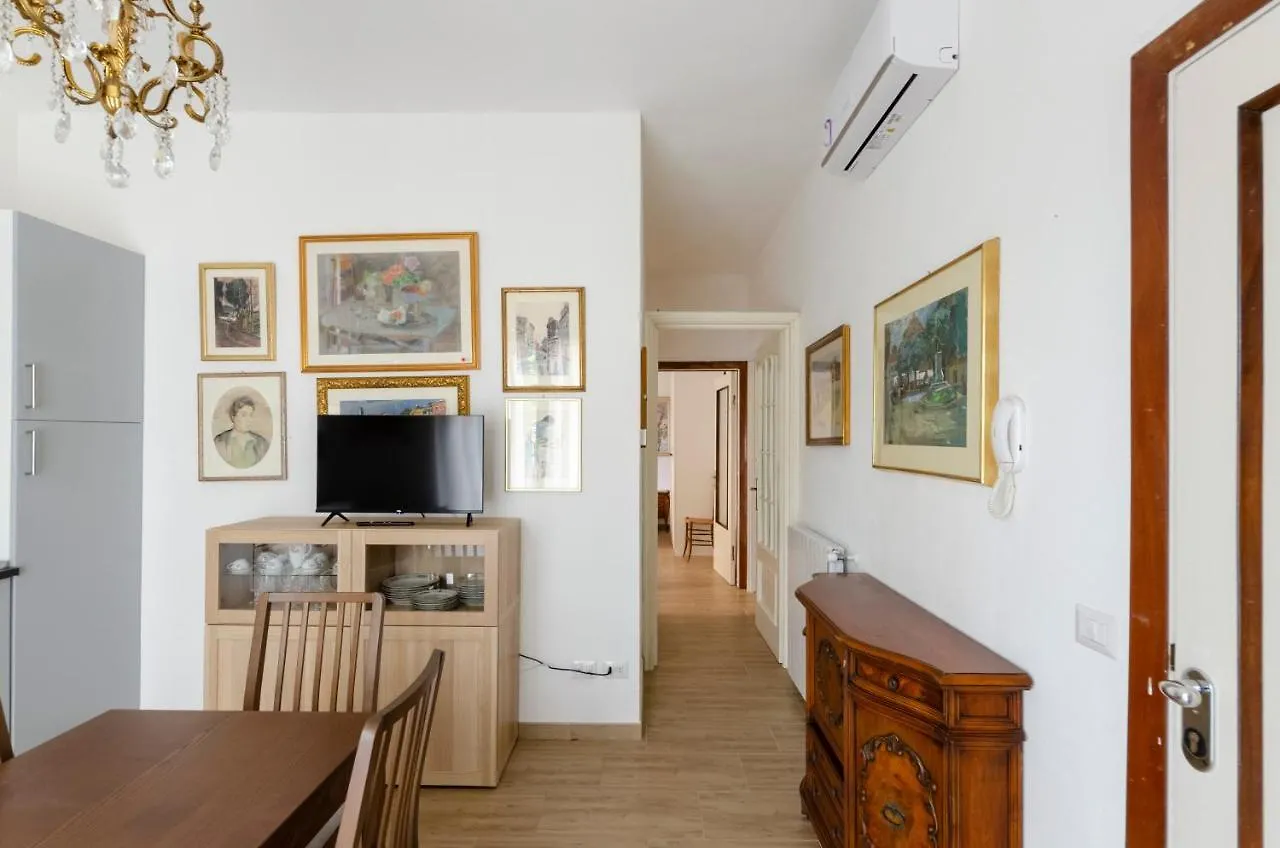 Altido Cosy Rooms In Casarza Ligure Apartment