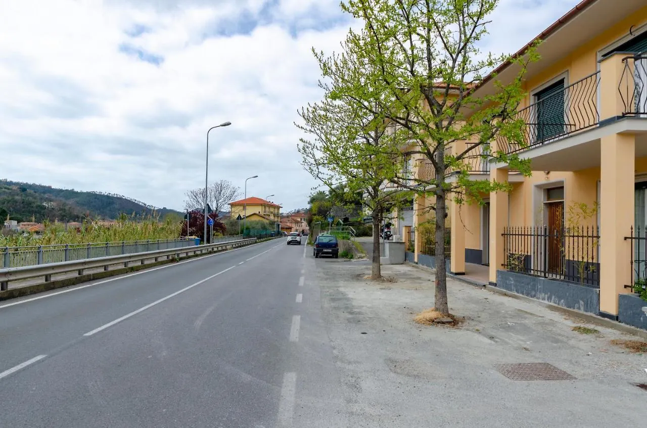 Altido Cosy Rooms In Casarza Ligure Apartment