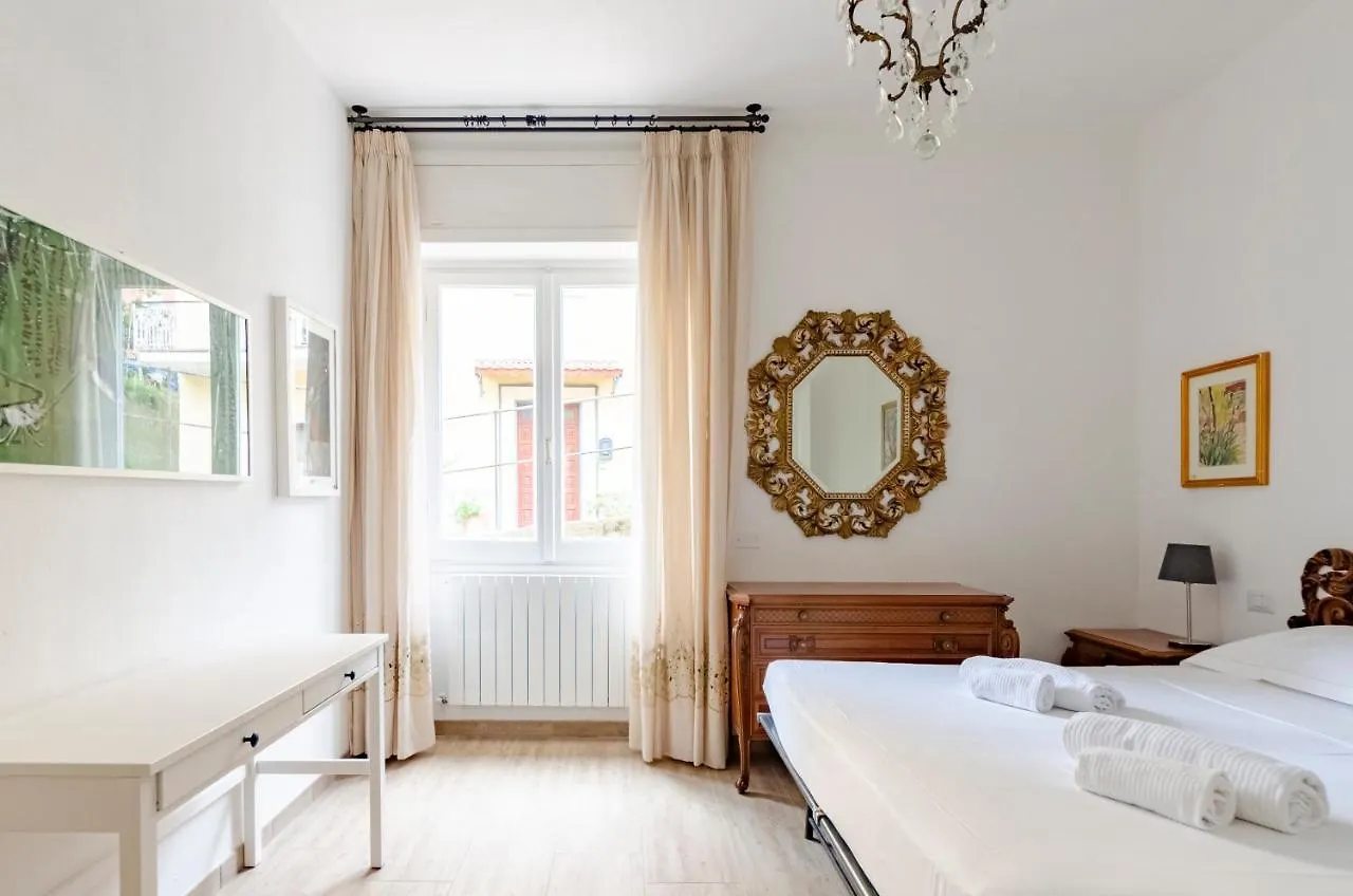 Altido Cosy Rooms In Casarza Ligure Apartment