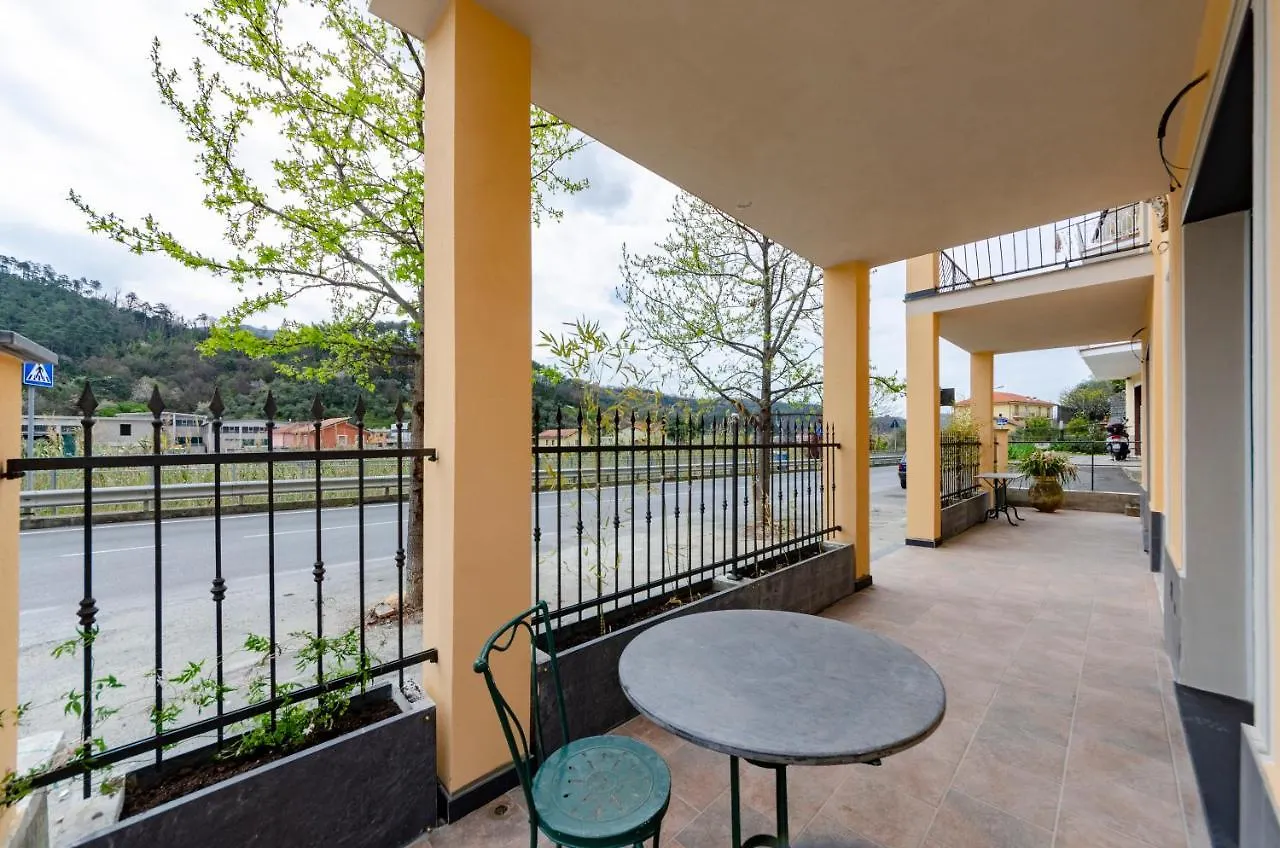 Altido Cosy Rooms In Casarza Ligure Apartment