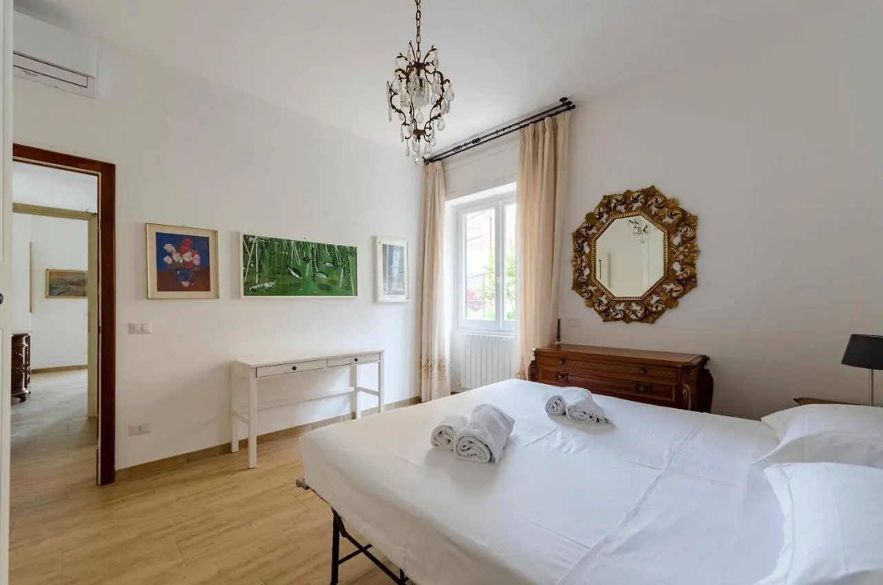 Apartment Altido Cosy Rooms In Casarza Ligure